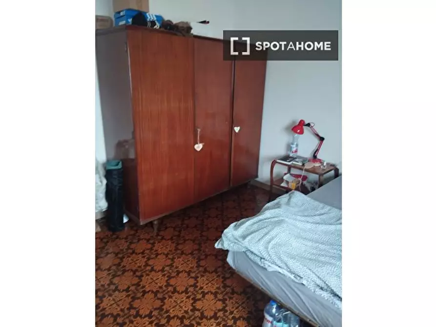 Immagine 3 di Camera condivisa in affitto  in Via Teodolfo Mertel a Roma
