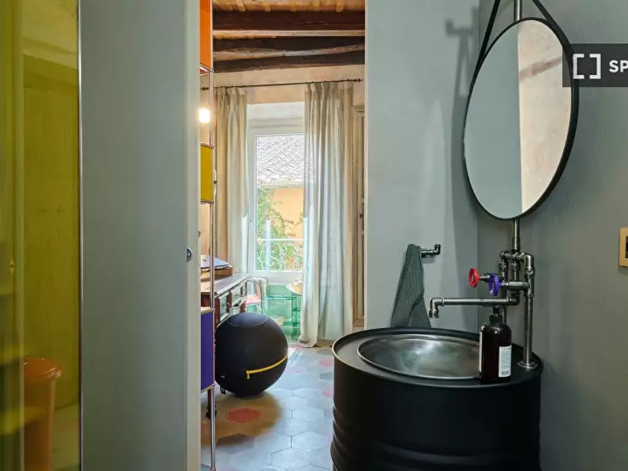 Immagine 15 di Appartamento in affitto  in Via dei Cappellari a Roma