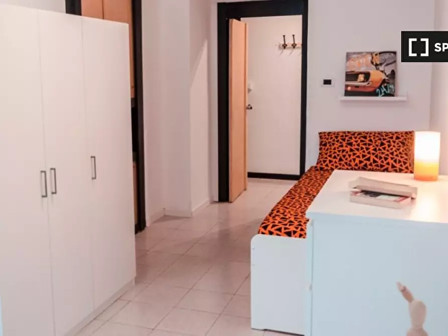 Immagine 6 di Camera condivisa in affitto  in Via Alfonso Bonafous a Torino