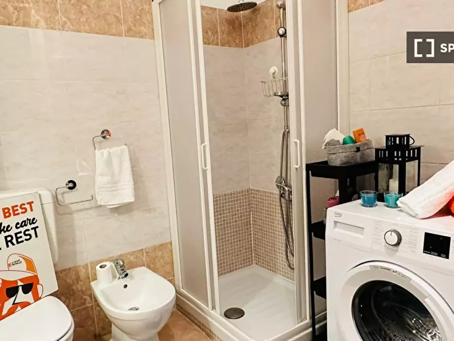 Immagine 19 di Camera condivisa in affitto  in Via Stefano Clemente n. a Torino