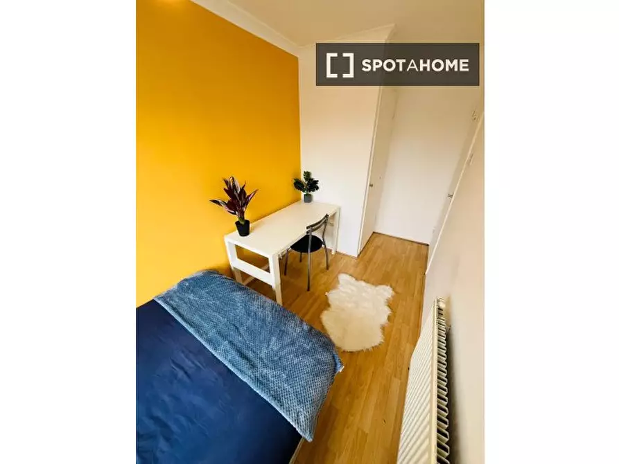 Immagine 2 di Camera condivisa in affitto  in Carey Gardens a Lambeth