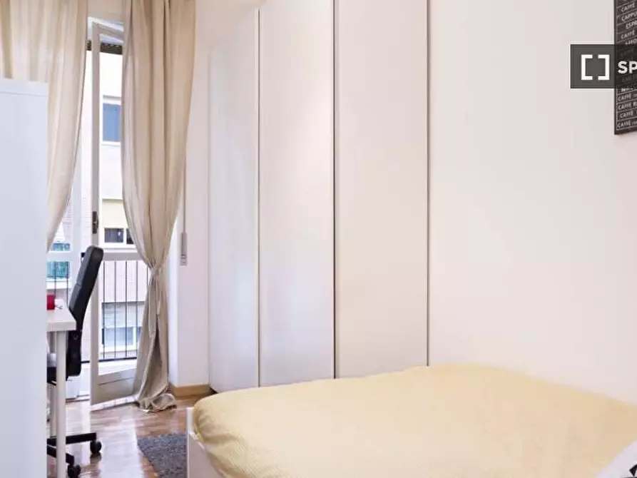 Immagine 1 di Camera condivisa in affitto  in Viale Daniele Ranzoni a Milano