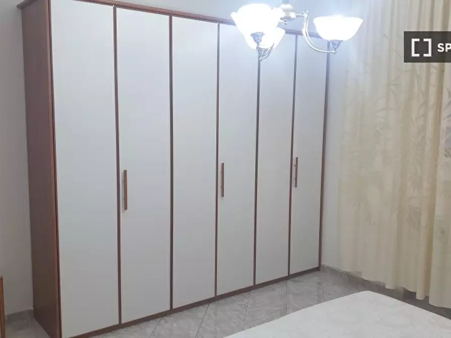 Immagine 2 di Camera condivisa in affitto  in Via dei Turri a Scandicci