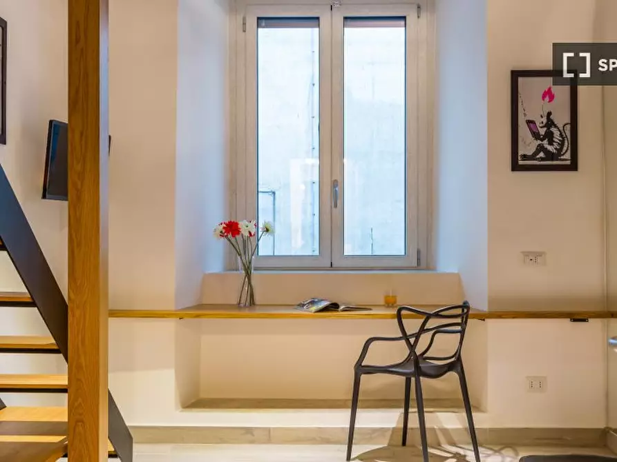 Immagine 4 di Ufficio in affitto  in Via San Nicola dei Caserti a Napoli