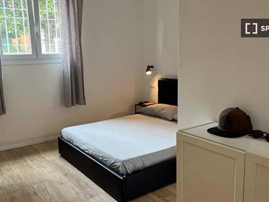 Immagine 16 di Appartamento in affitto  in Via Andrea da Faenza a Bologna