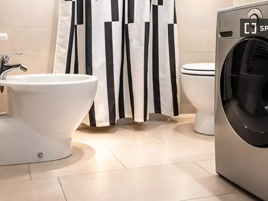 Immagine 12 di Appartamento in affitto  in Via Eugenio Villoresi a Milano