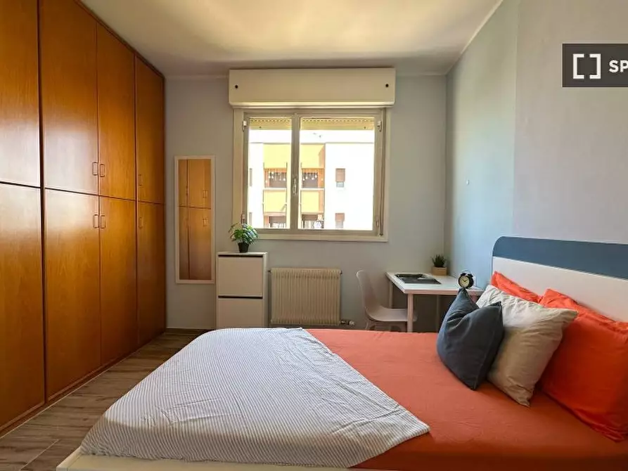Immagine 9 di Camera condivisa in affitto  in Abramo Lincoln a Bologna