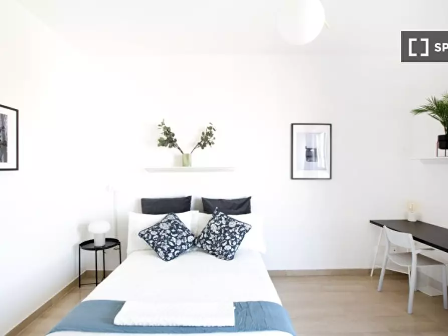 Immagine 3 di Camera condivisa in affitto  in Viale Tibaldi a Milano