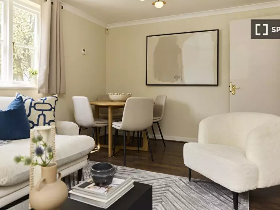 Immagine 5 di Appartamento in affitto  in Brompton Park Cres a Hammersmith