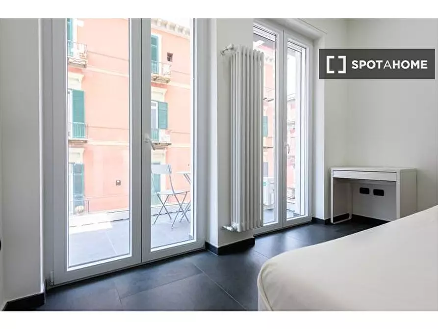 Immagine 8 di Ufficio in affitto  in Via Nicolò Tommaseo a Napoli