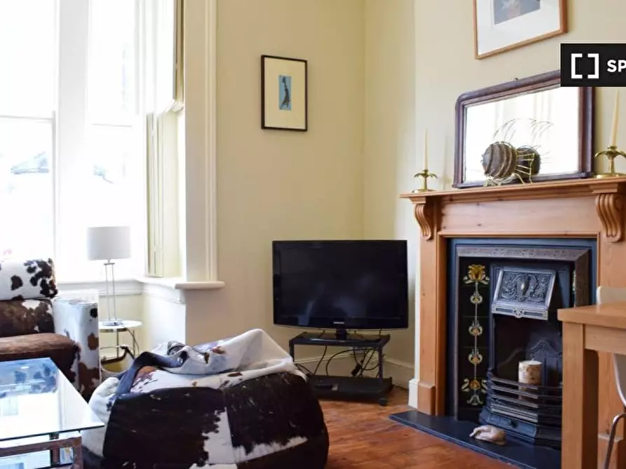 Immagine 1 di Appartamento in affitto  in a Avenell Road a Islington