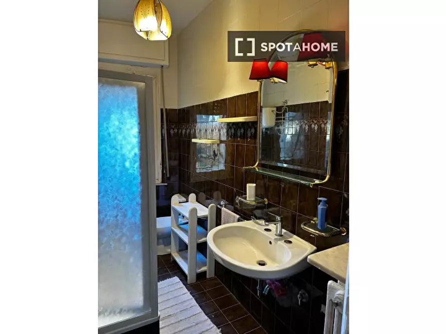 Immagine 5 di Camera condivisa in affitto  in Viale Orazio Antinori a Perugia