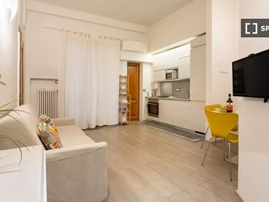 Immagine 10 di Appartamento in affitto  in Via della Pergola a Firenze