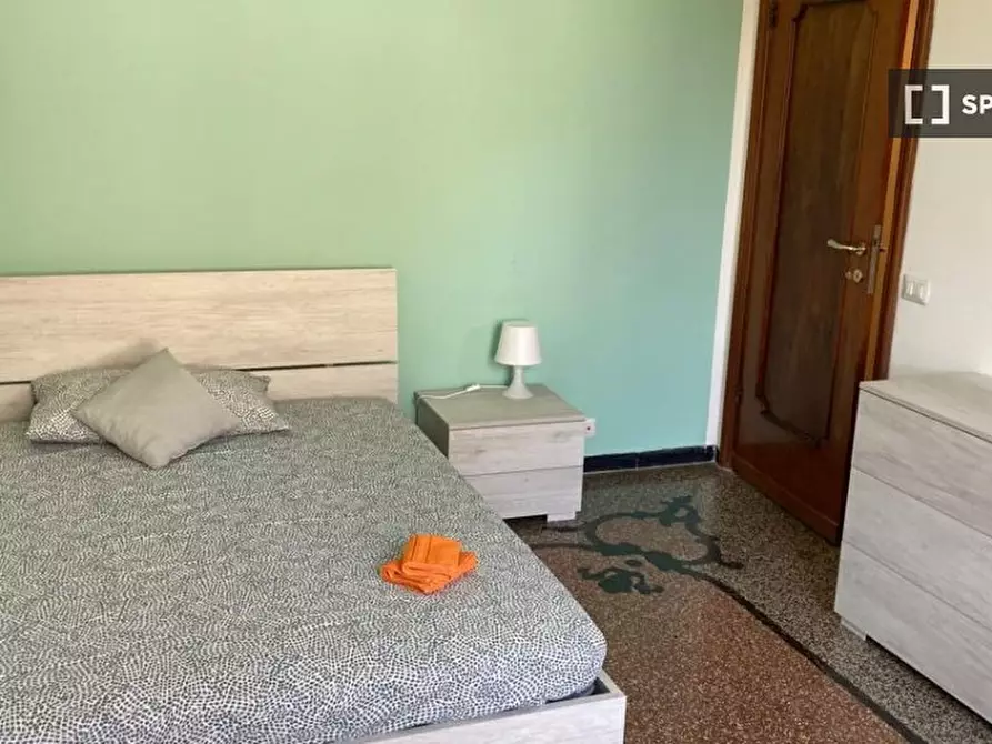 Immagine 12 di Camera condivisa in affitto  in VIA BARRILI a Genova