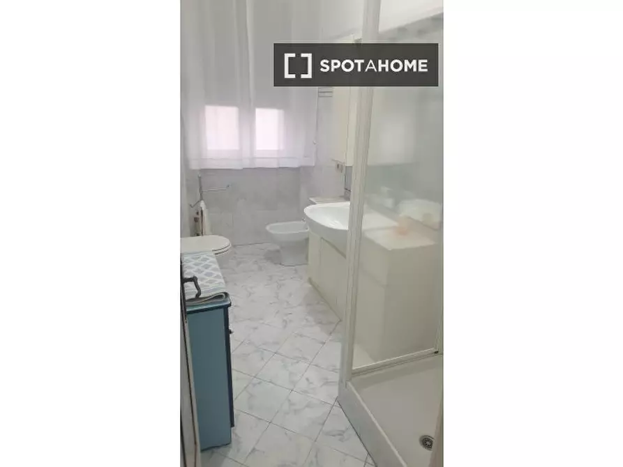 Immagine 5 di Camera condivisa in affitto  in Via dei Turri a Scandicci