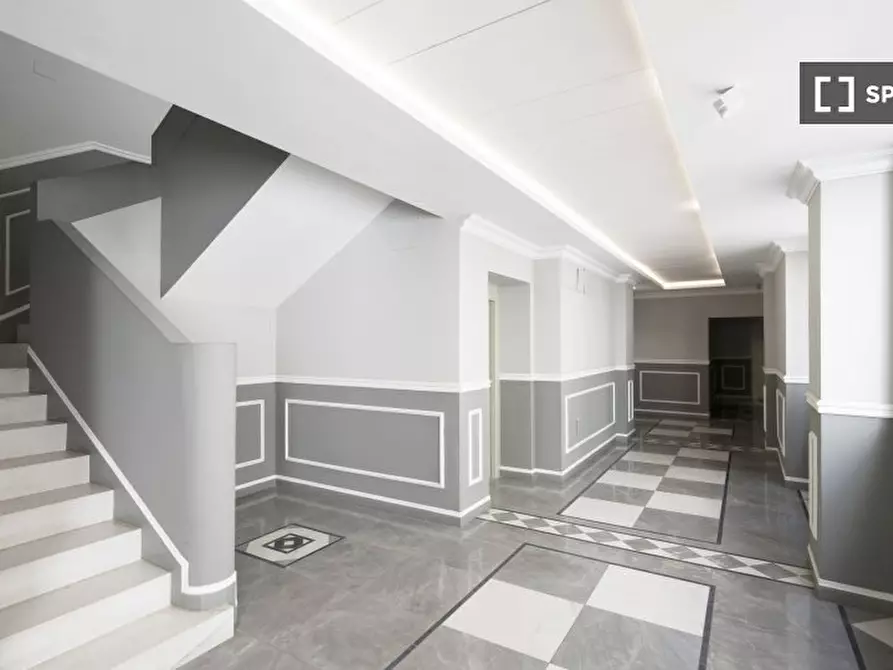 Immagine 11 di Appartamento in affitto  in Via Camillo Cavour a Firenze