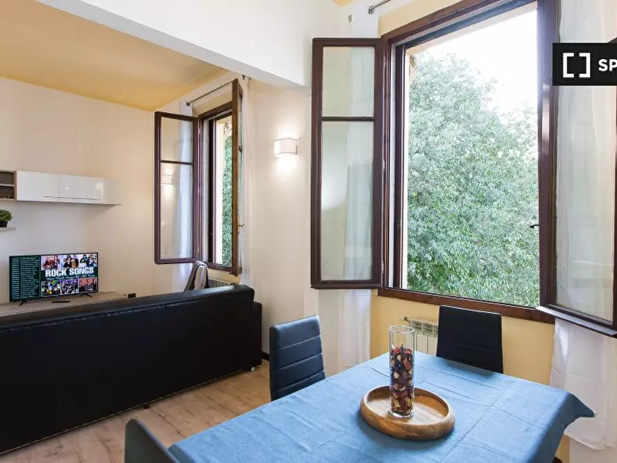 Immagine 2 di Appartamento in affitto  in Viale Fratelli Rosselli a Firenze
