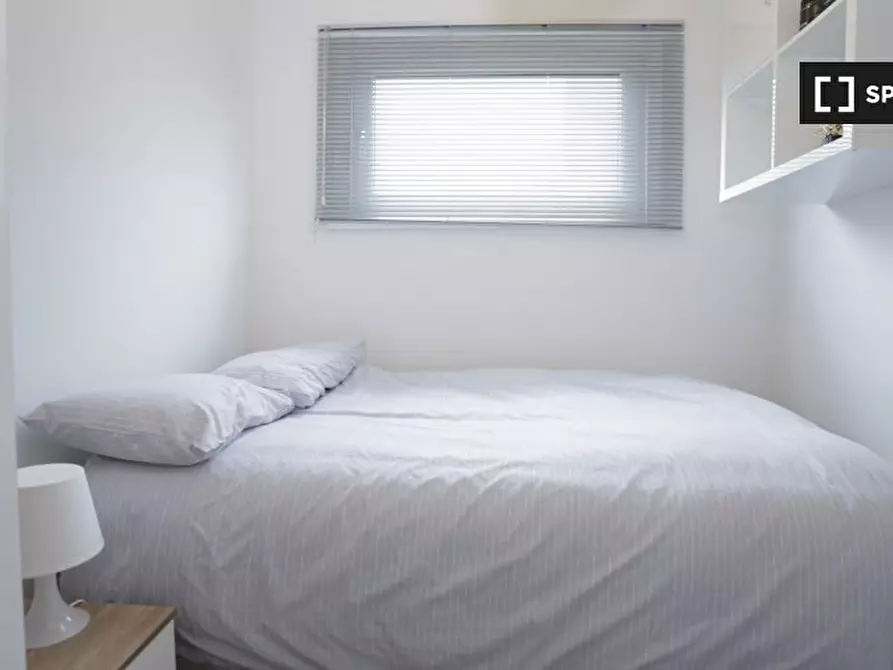 Immagine 14 di Camera condivisa in affitto  in Corringham Rd a Poplar