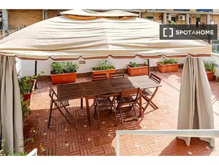 Immagine 4 di Appartamento in affitto  in Viale di Trastevere a Roma