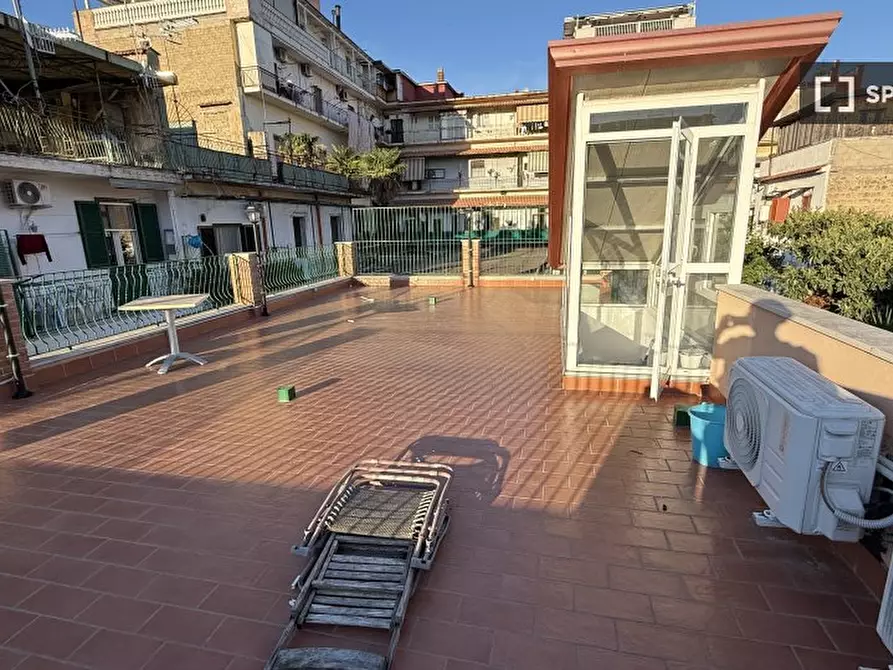 Immagine 7 di Camera condivisa in affitto  in Corso Secondigliano a Napoli