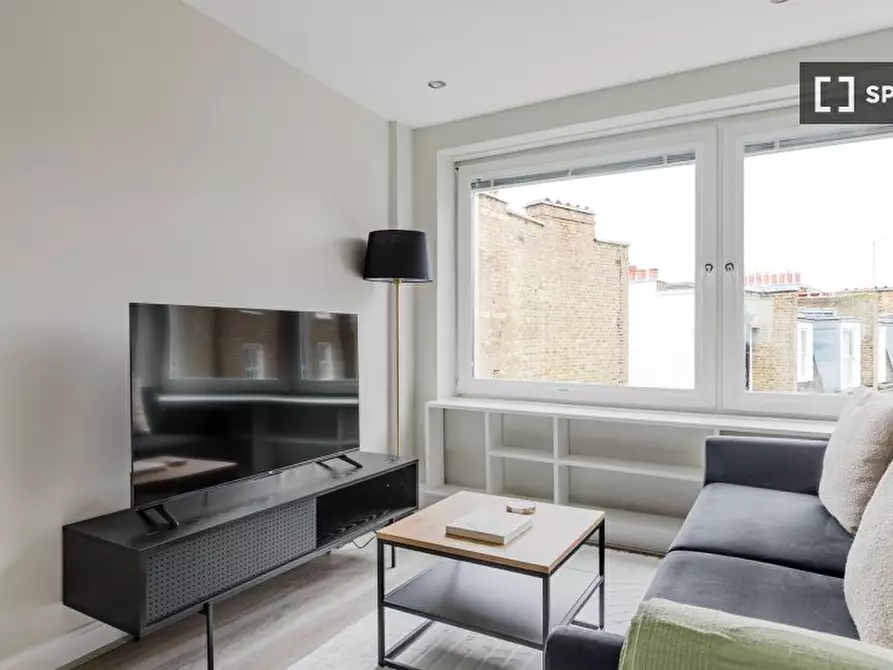Immagine 3 di Appartamento in affitto  in Kensington Church St a Kensington