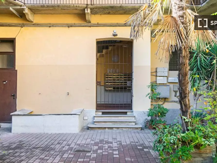 Immagine 2 di Appartamento in affitto  in Via Pastrengo a Milano