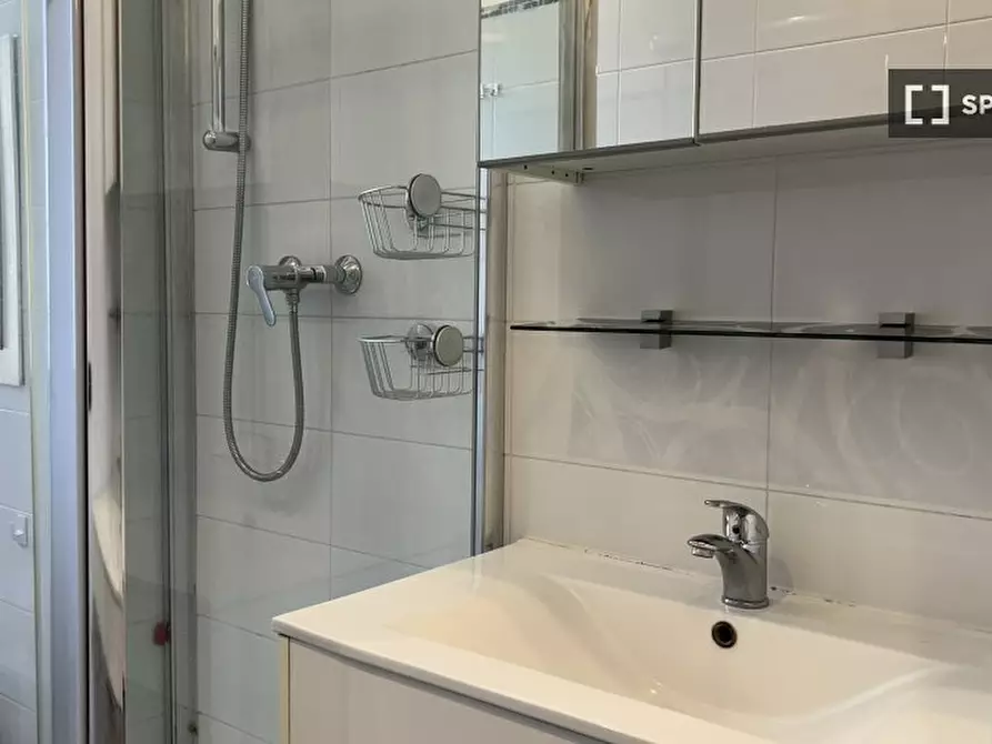 Immagine 13 di Appartamento in affitto  in Via Mario Borsa a Milano