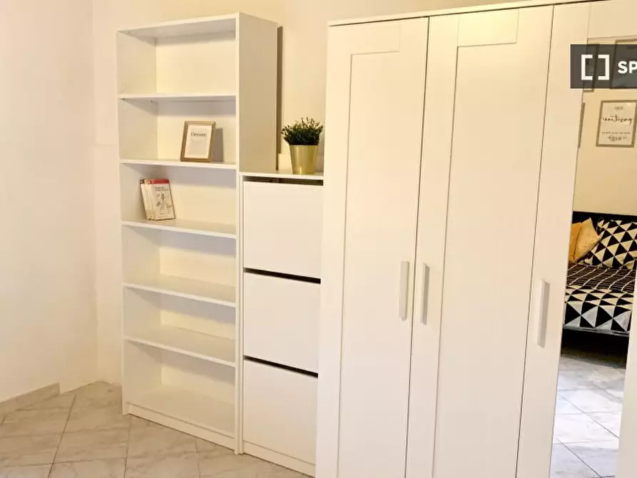 Immagine 6 di Camera condivisa in affitto  in VIA DI SAN SALVI a Firenze