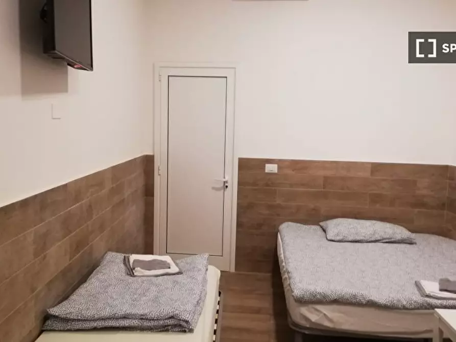 Immagine 7 di Ufficio in affitto  in Via Zamboni a Bologna