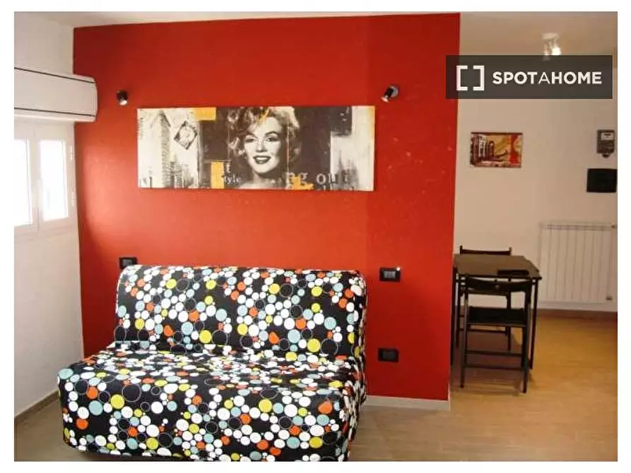 Immagine 1 di Appartamento in affitto  in Via Sacchetto a Roma