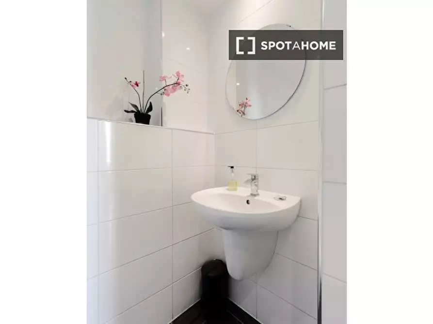 Immagine 12 di Appartamento in affitto  in Apartment a Kensington