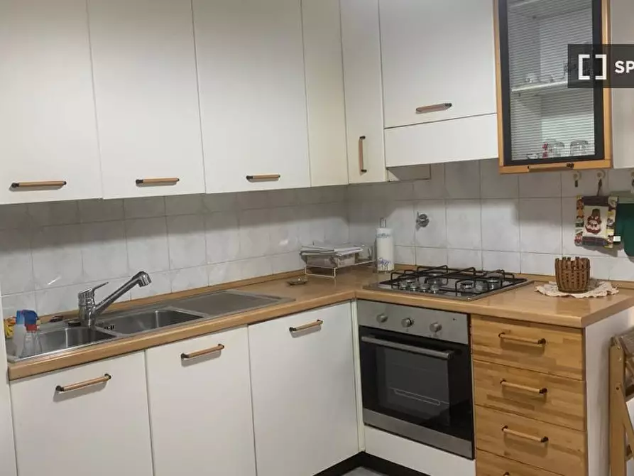 Immagine 3 di Camera condivisa in affitto  in Via dei Turri a Scandicci