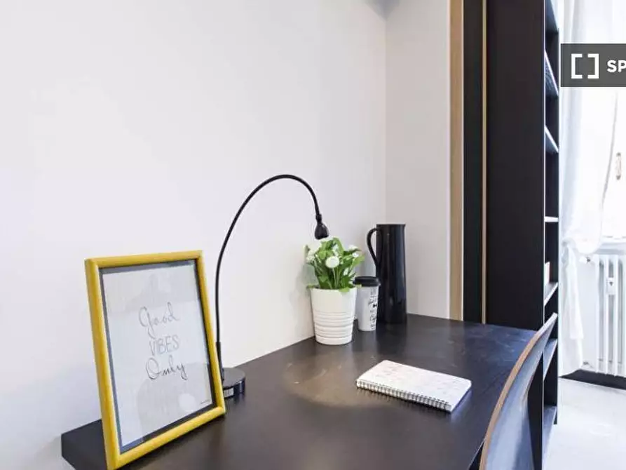 Immagine 6 di Camera condivisa in affitto  in Viale Emilio Caldara a Milano