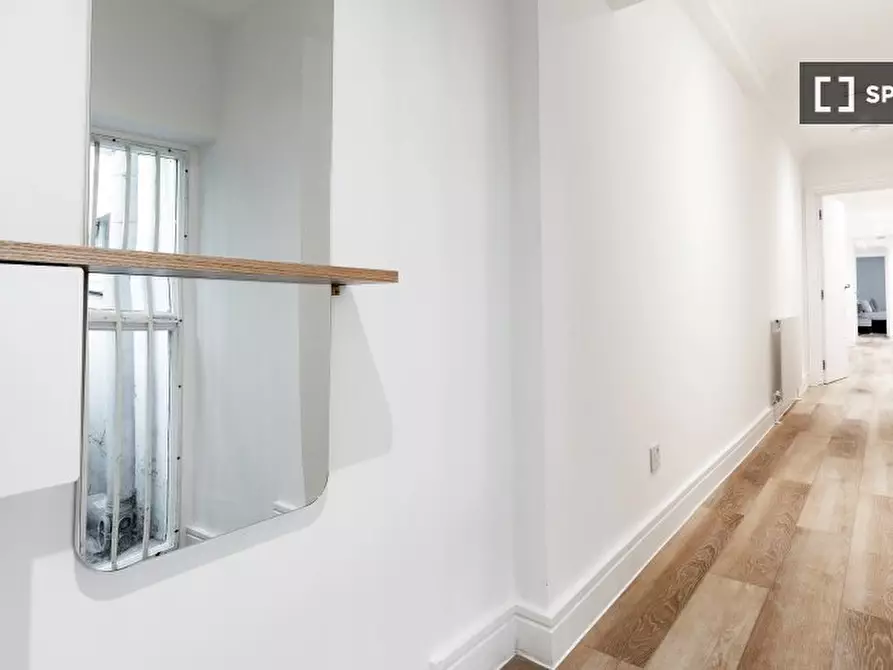 Immagine 15 di Appartamento in affitto  in Sussex Gardens a Paddington