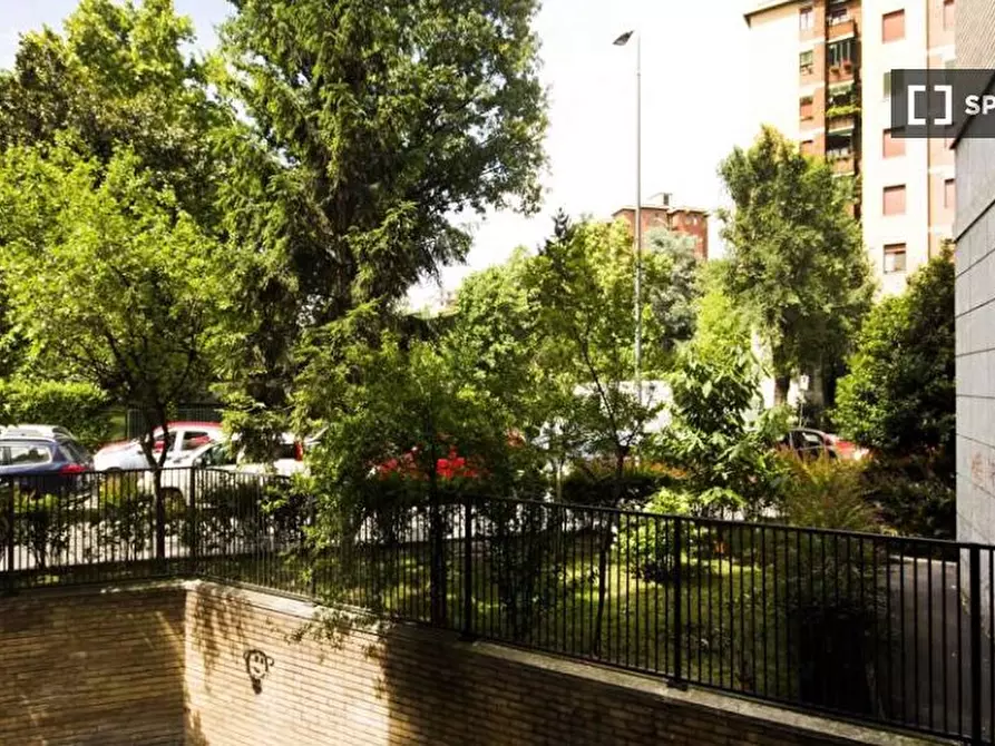 Immagine 4 di Camera condivisa in affitto  in Via Salvatore Barzilai a Milano