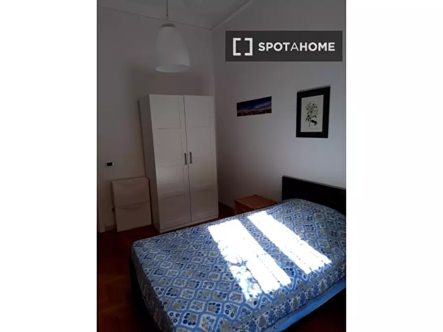 Immagine 4 di Camera condivisa in affitto  in Via Agri a Roma