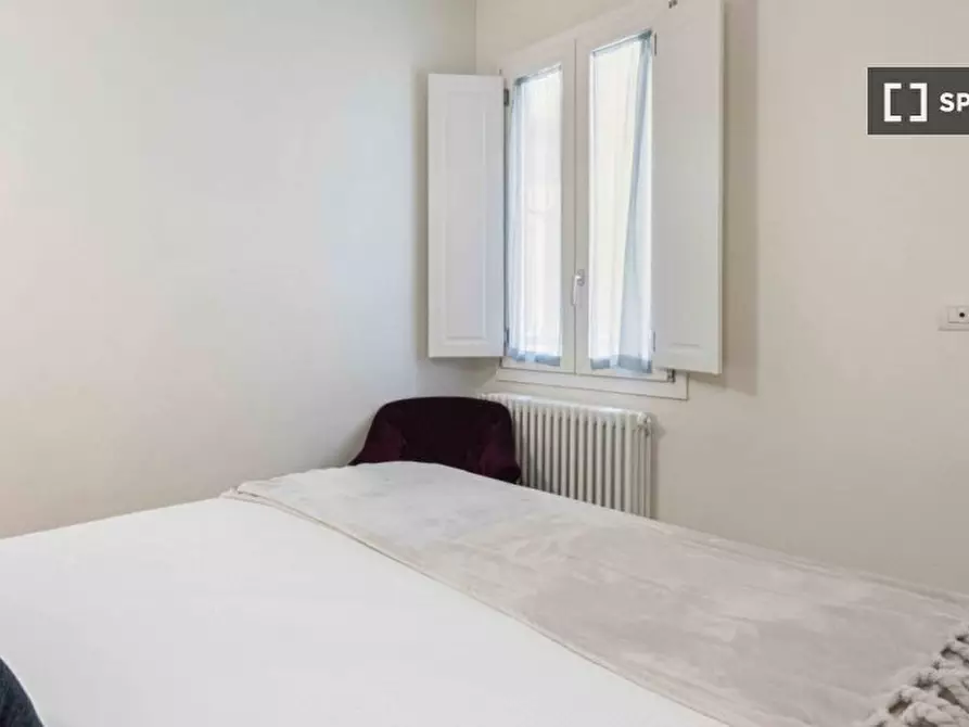 Immagine 9 di Appartamento in affitto  in Via degli Alfani a Firenze