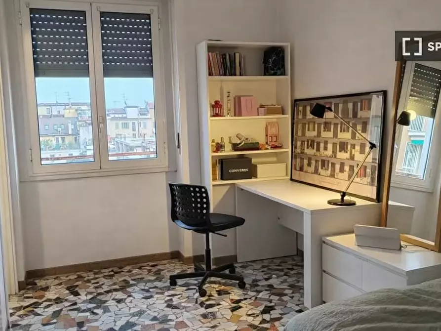 Immagine 12 di Camera condivisa in affitto  in Via Valtellina a Milano