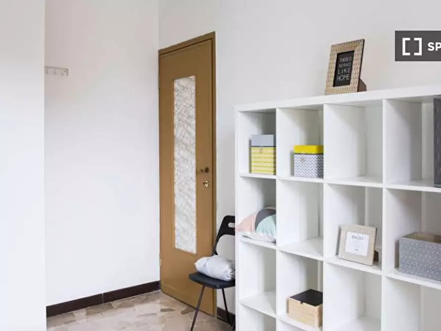 Immagine 3 di Camera condivisa in affitto  in Via Salvatore Barzilai Milan a Milano