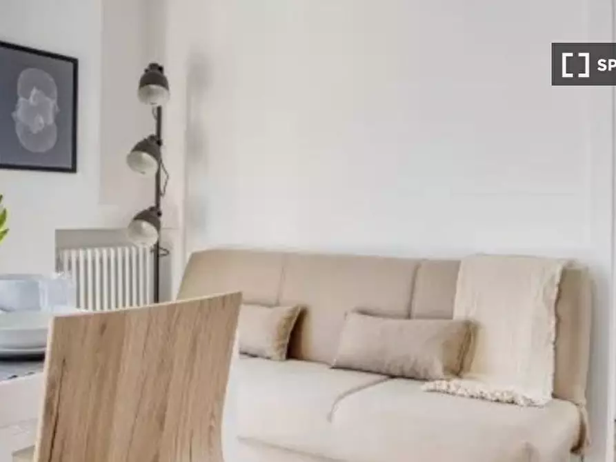 Immagine 2 di Appartamento in affitto  in Piazza Carlo Donegani a Milano