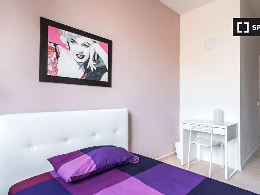 Immagine 4 di Camera condivisa in affitto  in Via Mac Mahon a Milano