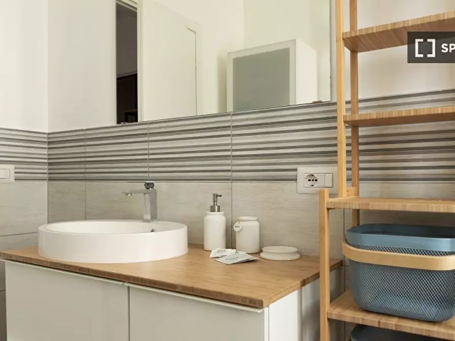 Immagine 16 di Appartamento in affitto  in Viale Umbria a Milano