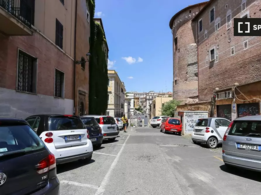 Immagine 12 di Appartamento in affitto  in Via dei Querceti a Roma