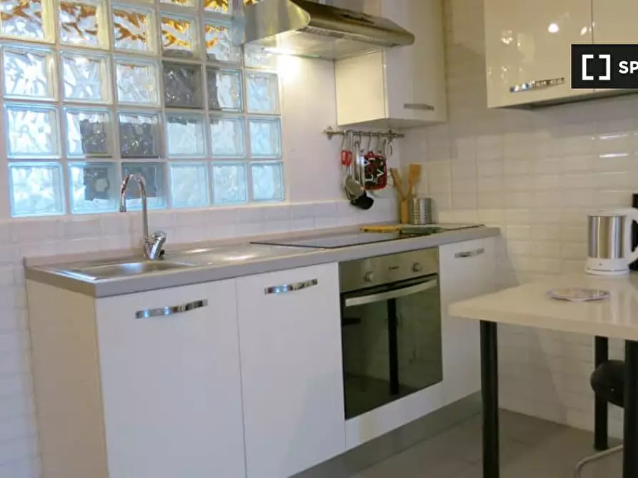 Immagine 8 di Appartamento in affitto  in Via Altaguardia a Milano