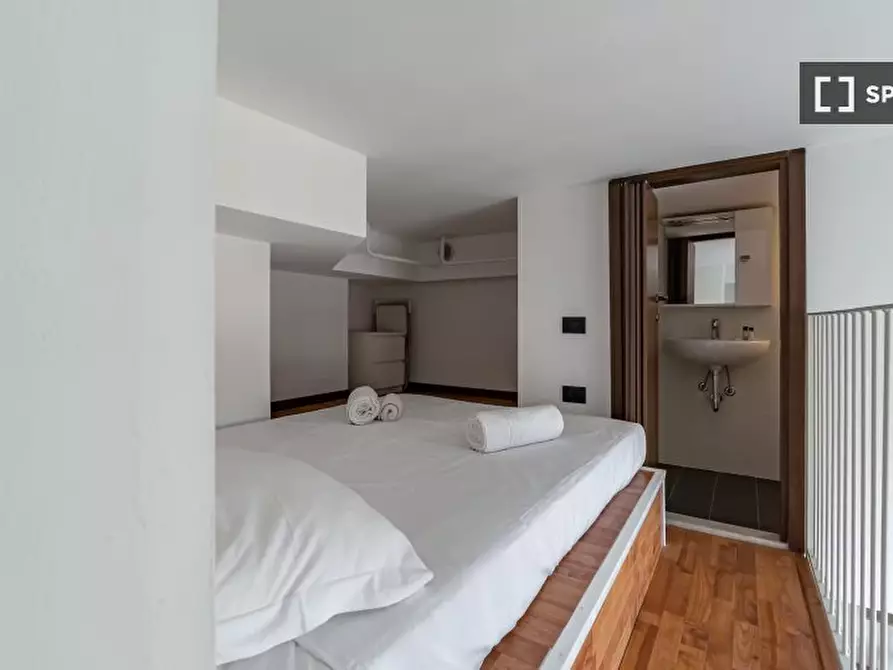 Immagine 12 di Ufficio in affitto  in Corso Magenta a Milano