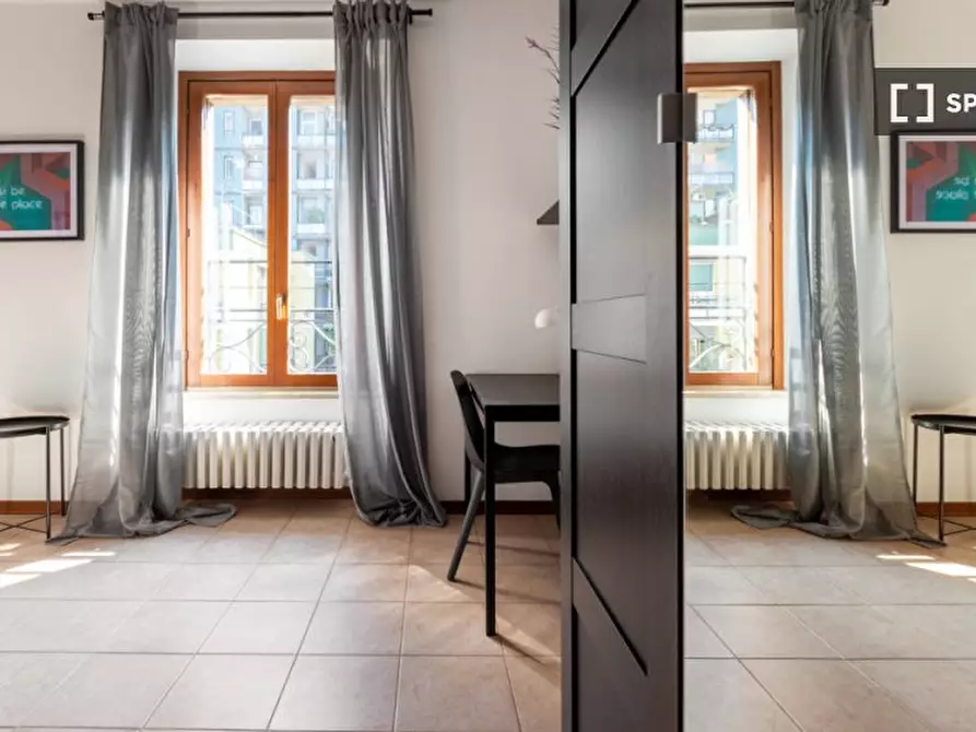 Immagine 4 di Camera condivisa in affitto  in Corso Vercelli a Milano