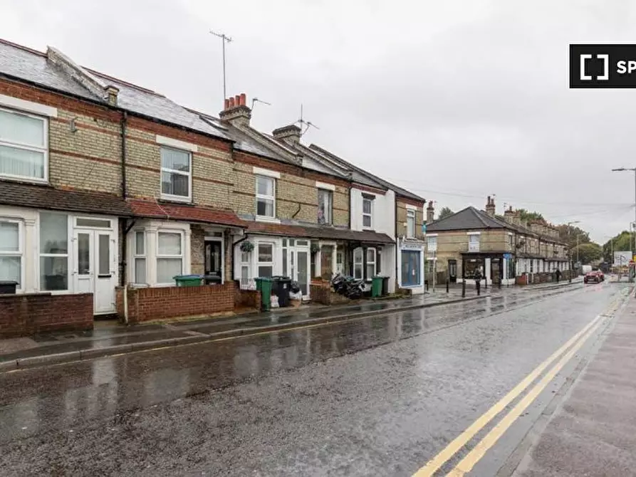 Immagine 7 di Camera condivisa in affitto  in Merton Road a Watford