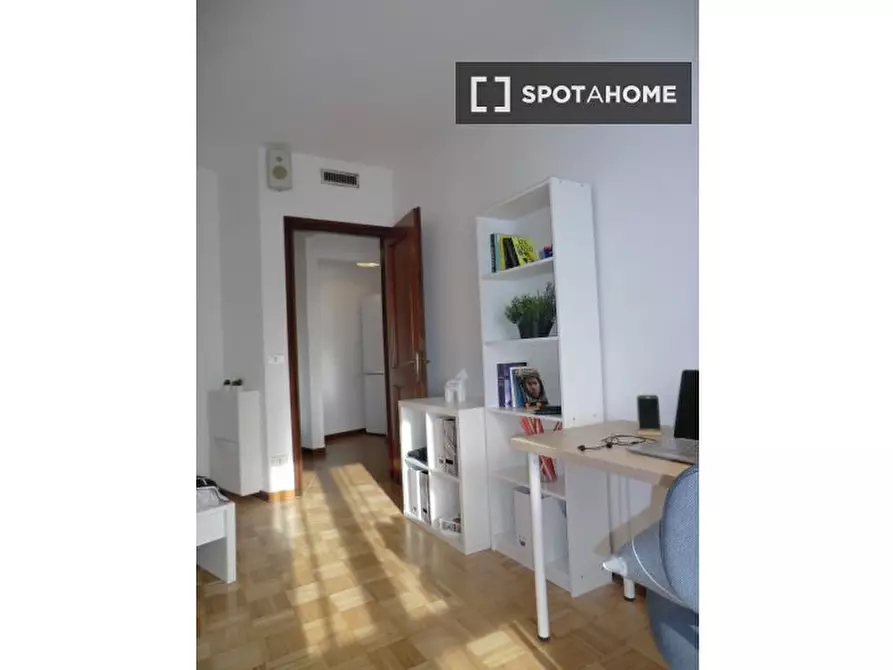 Immagine 6 di Camera condivisa in affitto  in via Piovese a Padova