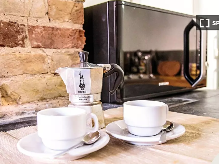 Immagine 10 di Ufficio in affitto  in Via Santa Croce a Cagliari