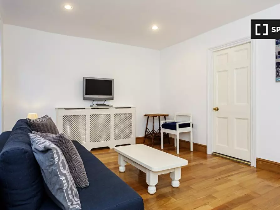 Immagine 2 di Appartamento in affitto  in A York Street a Paddington